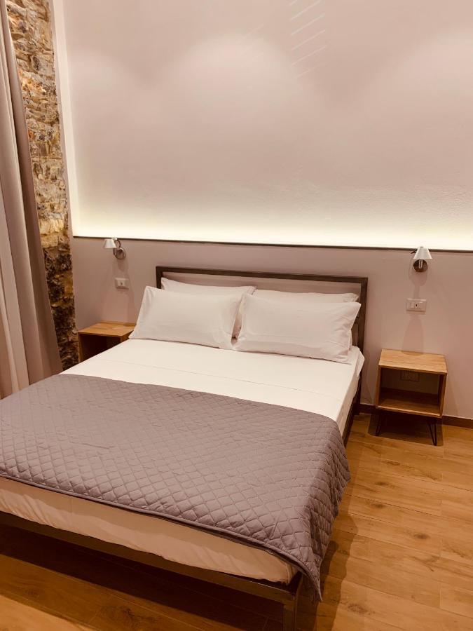A Ca' De Mananan Guesthouse ลาสเปเซีย ภายนอก รูปภาพ